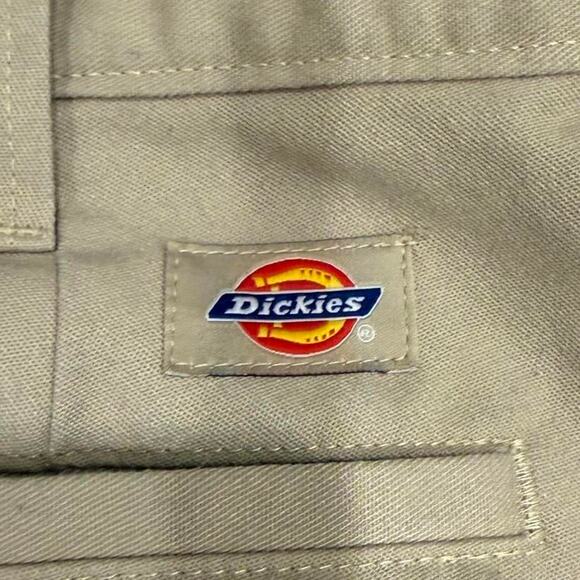 (33) Dickies Cargo Pants – Khaki - Picture 6 of 6